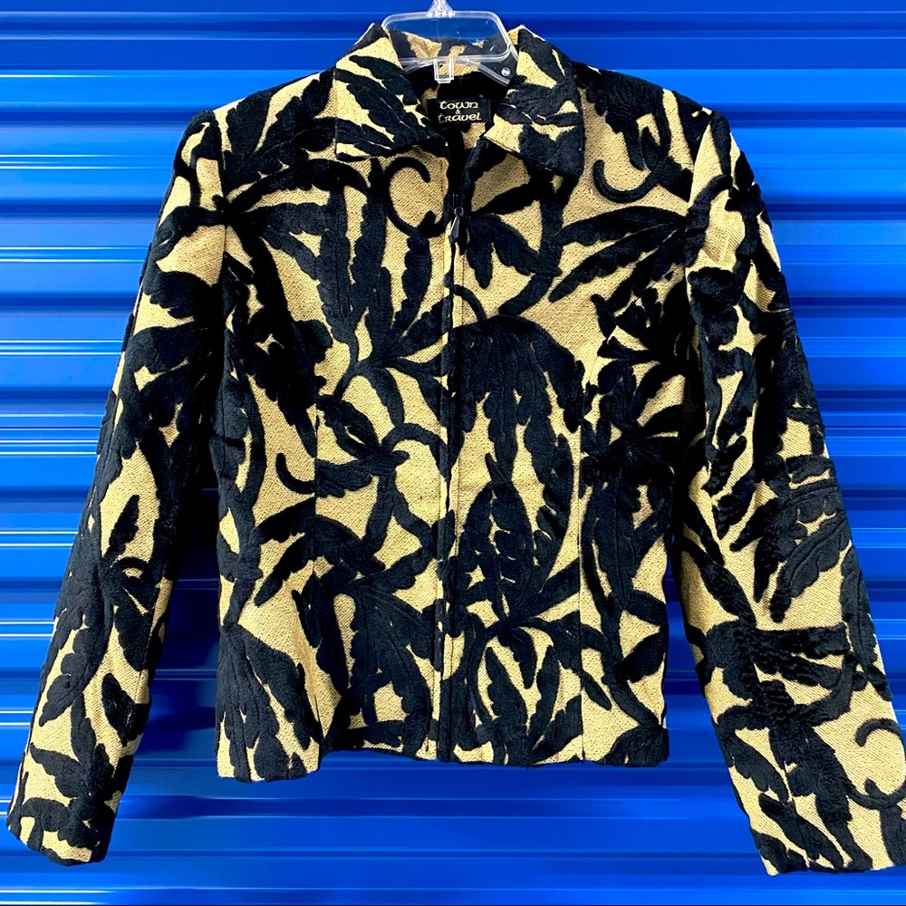 TOWN AND TRAVEL VINTAGE JACKET